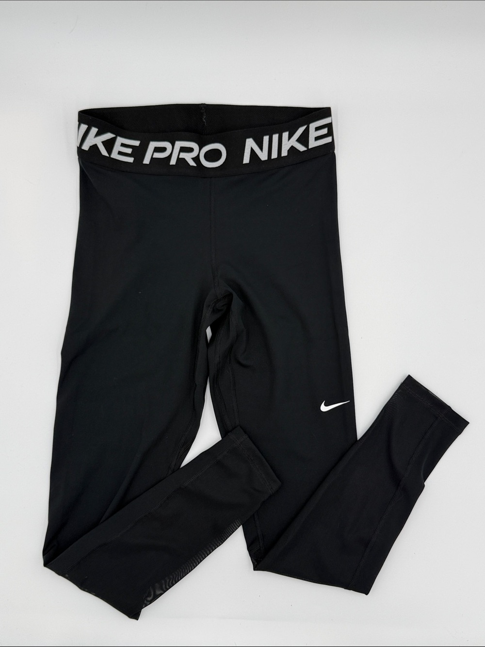 Nike Women's Pro Mid-Rise Mesh-Paneled Leggings Size Small